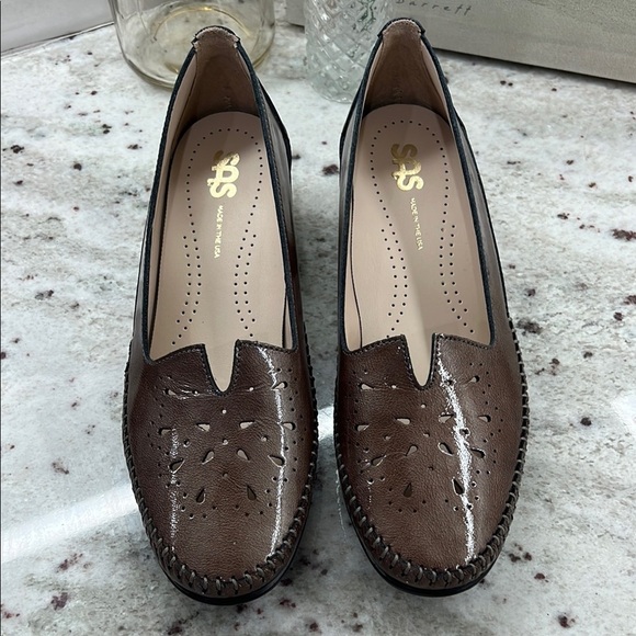 SAS Slip On Heel - Portobello NWOT - Picture 1 of 6